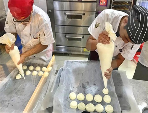 大貓糕點加盟