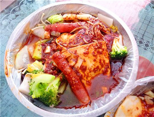 春亮麻辣燙加盟