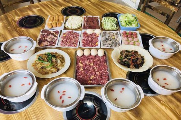 牛花粥加盟