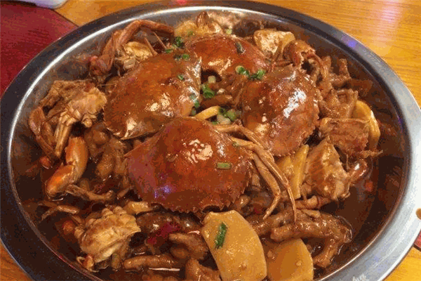 新胖子口味肉蟹煲加盟
