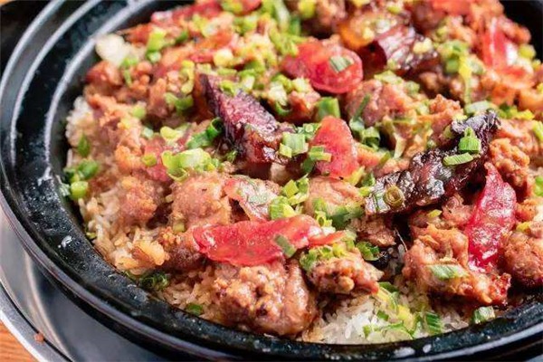 米愛米煲仔飯加盟
