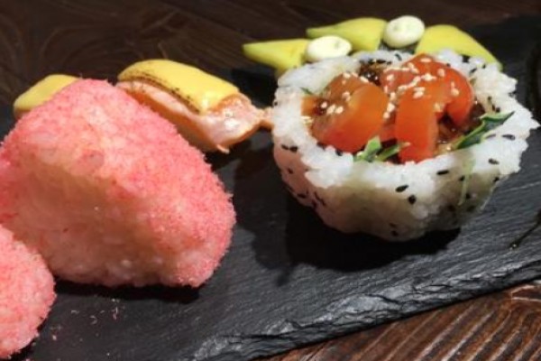伊東堂壽司