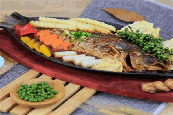 魚叔無骨烤魚飯加盟