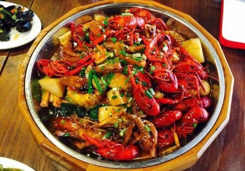 花樣食坊肉蟹煲加盟