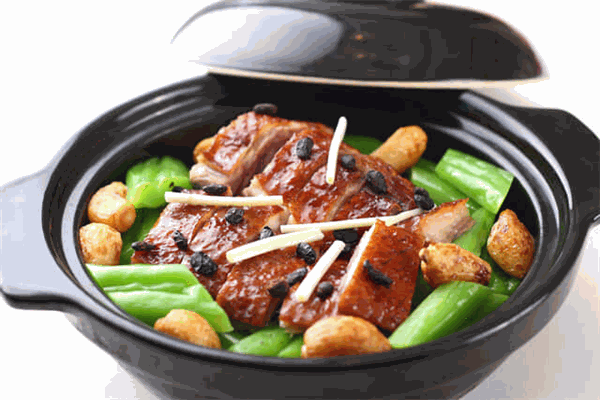 三叔公煲仔飯