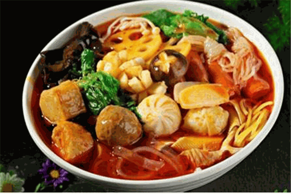 煮湯世家骨湯麻辣燙加盟