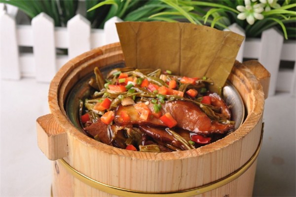 犇犇木桶飯
