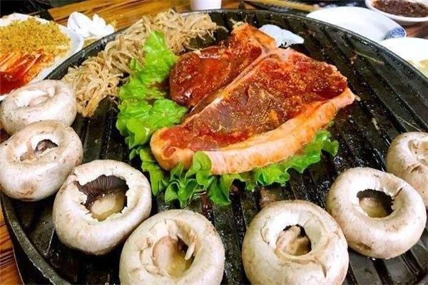 胡同里京味烤肉加盟