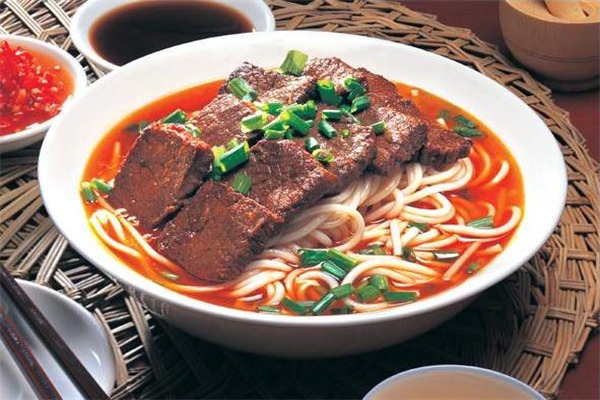 羅漢鮮牛肉粉加盟