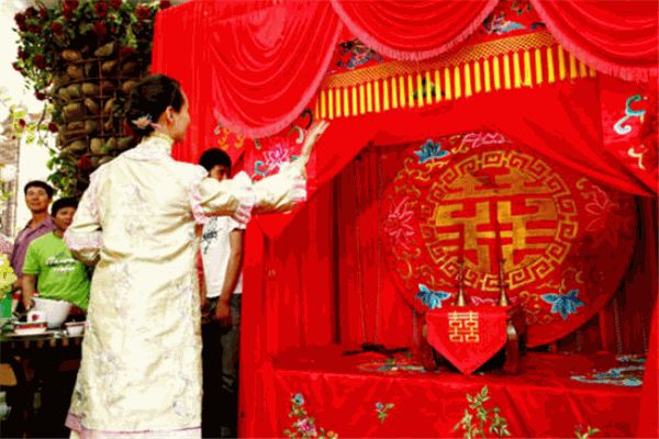 天人配婚慶加盟
