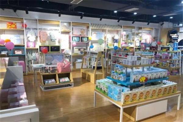 皇家孕嬰母嬰店加盟