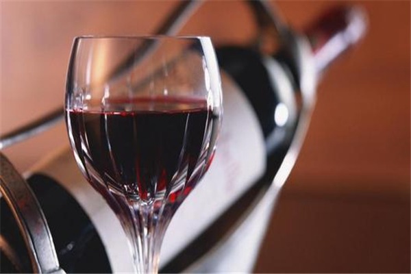 夜光杯葡萄酒加盟