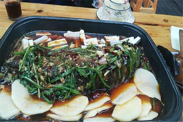 三巷子紙上烤魚加盟