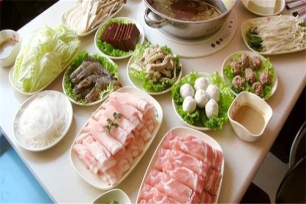 喜洋洋老湯火鍋加盟