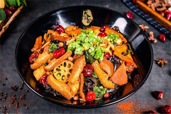 淳味王麻辣香鍋加盟