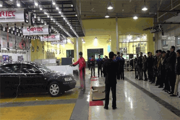 卡泰克歐式洗車加盟