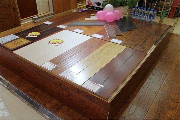 安娜貝爾地板加盟