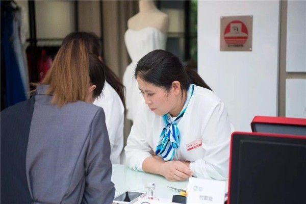 ?美迪干洗店