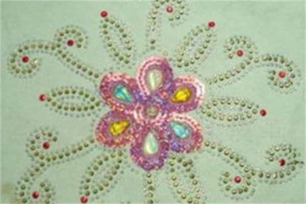 依云刺繡加盟