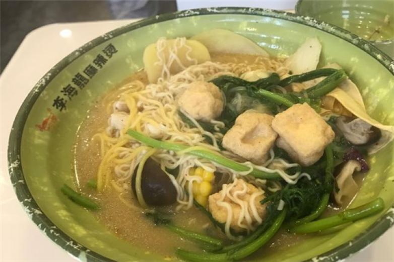 李海龍麻辣燙