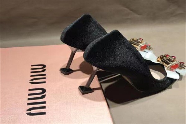 miumiu高跟鞋加盟