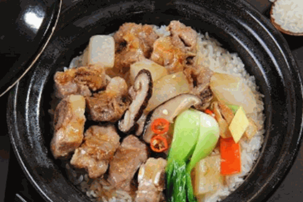 獨(dú)味煲仔飯加盟