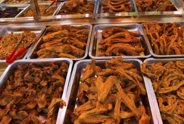 友鴨熟食鹵味