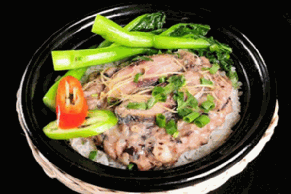 三兄弟煲仔飯加盟