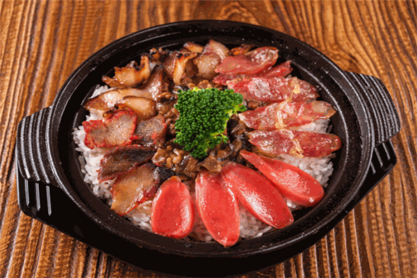 大臉煲仔飯加盟