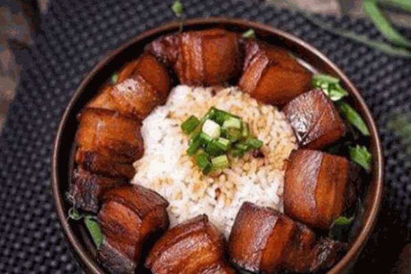 小熊煲仔飯加盟
