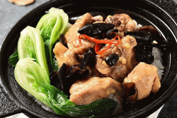 七號煲仔飯加盟