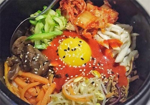 翻滾吧拌飯加盟