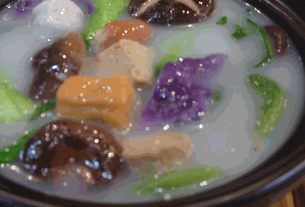 泡泡燙骨湯麻辣燙