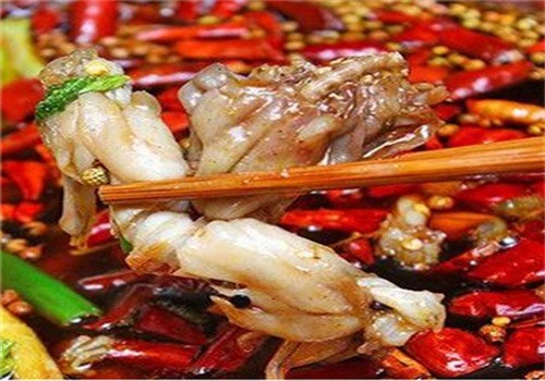 魚蛙香郁養生火鍋加盟
