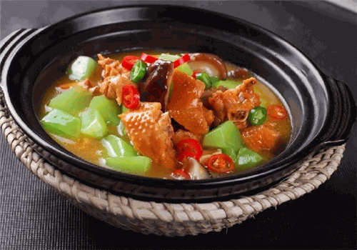 業吉軒黃燜雞米飯加盟
