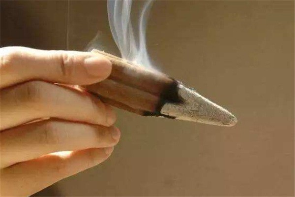 艾益天下艾灸養生會所
