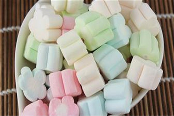 幻彩花式棉花糖加盟