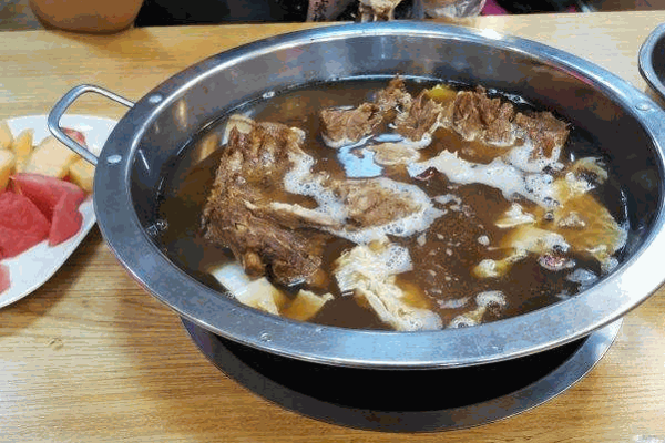 苗韻竹蓀鵝餐飲