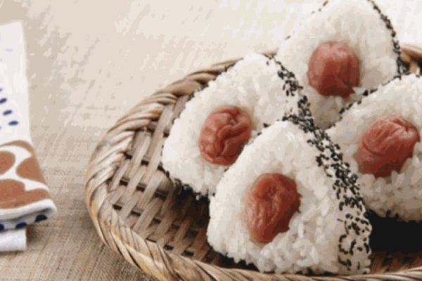 三合飯團