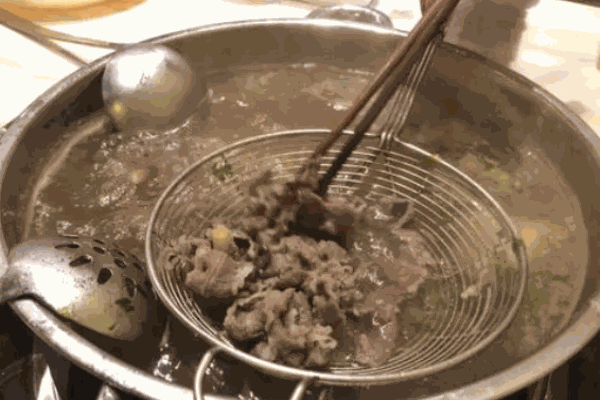 洪記潮汕牛肉火鍋加盟