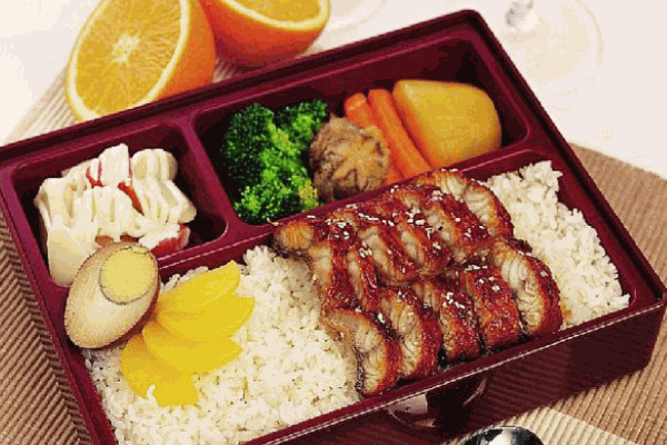 禾飯便當加盟