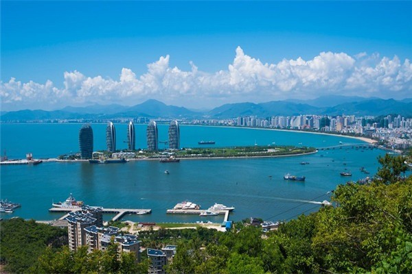 艷陽(yáng)度假所加盟