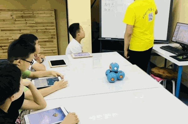 優尼課編程加盟