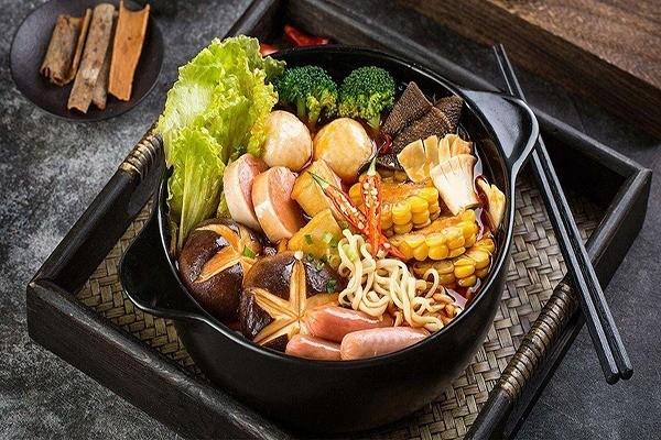 小龍坎火鍋冒菜加盟