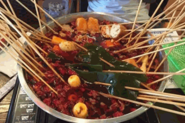 醉錢端麻辣涮串加盟
