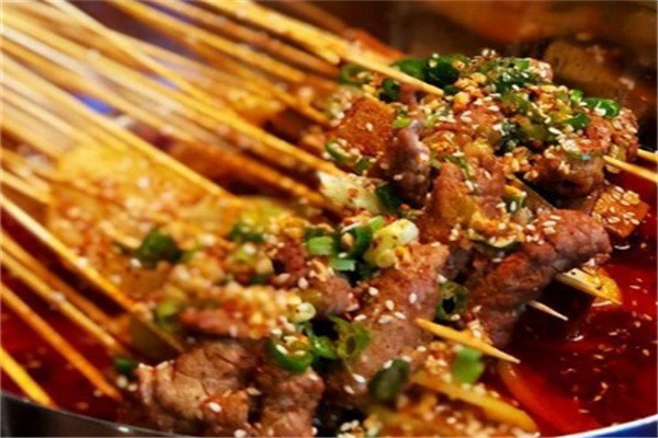 小輝哥串串香加盟