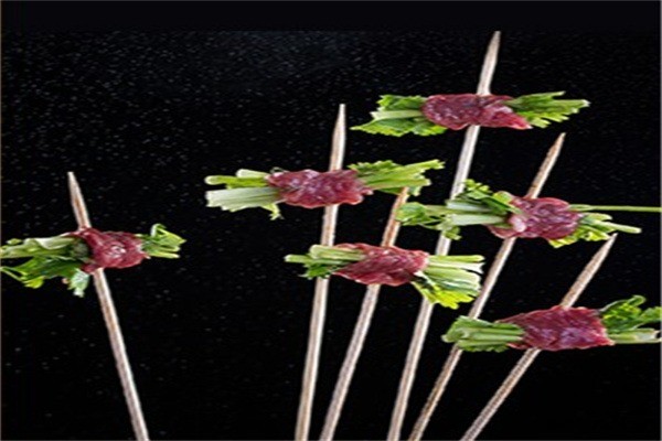 小輝哥串串香加盟