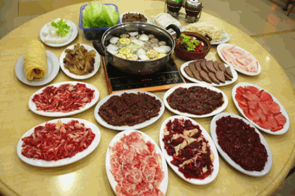 牛創味潮汕牛肉火鍋加盟