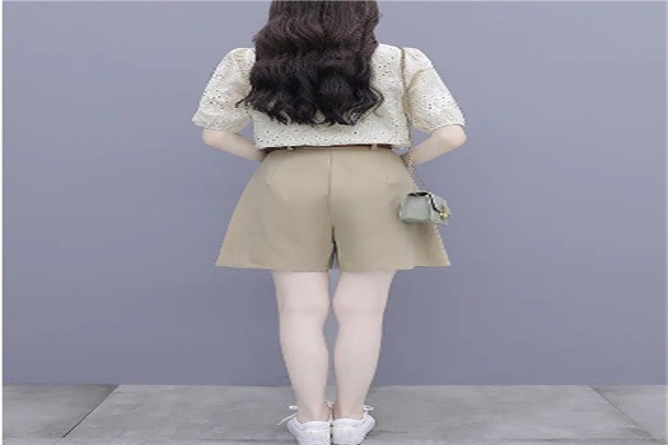 柏衣柏色女裝加盟