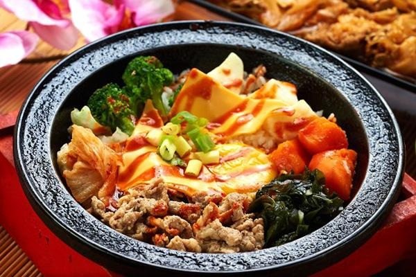 韓舍石鍋拌飯加盟